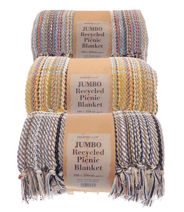 Jumbo recycled picnic blanket