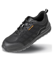 All-black safety trainer