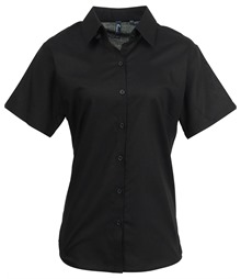 Women's signature Oxford short sleeve shirt
